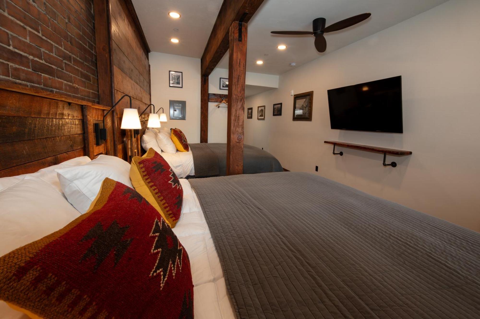 The Frenchman Suites Silverton Ngoại thất bức ảnh