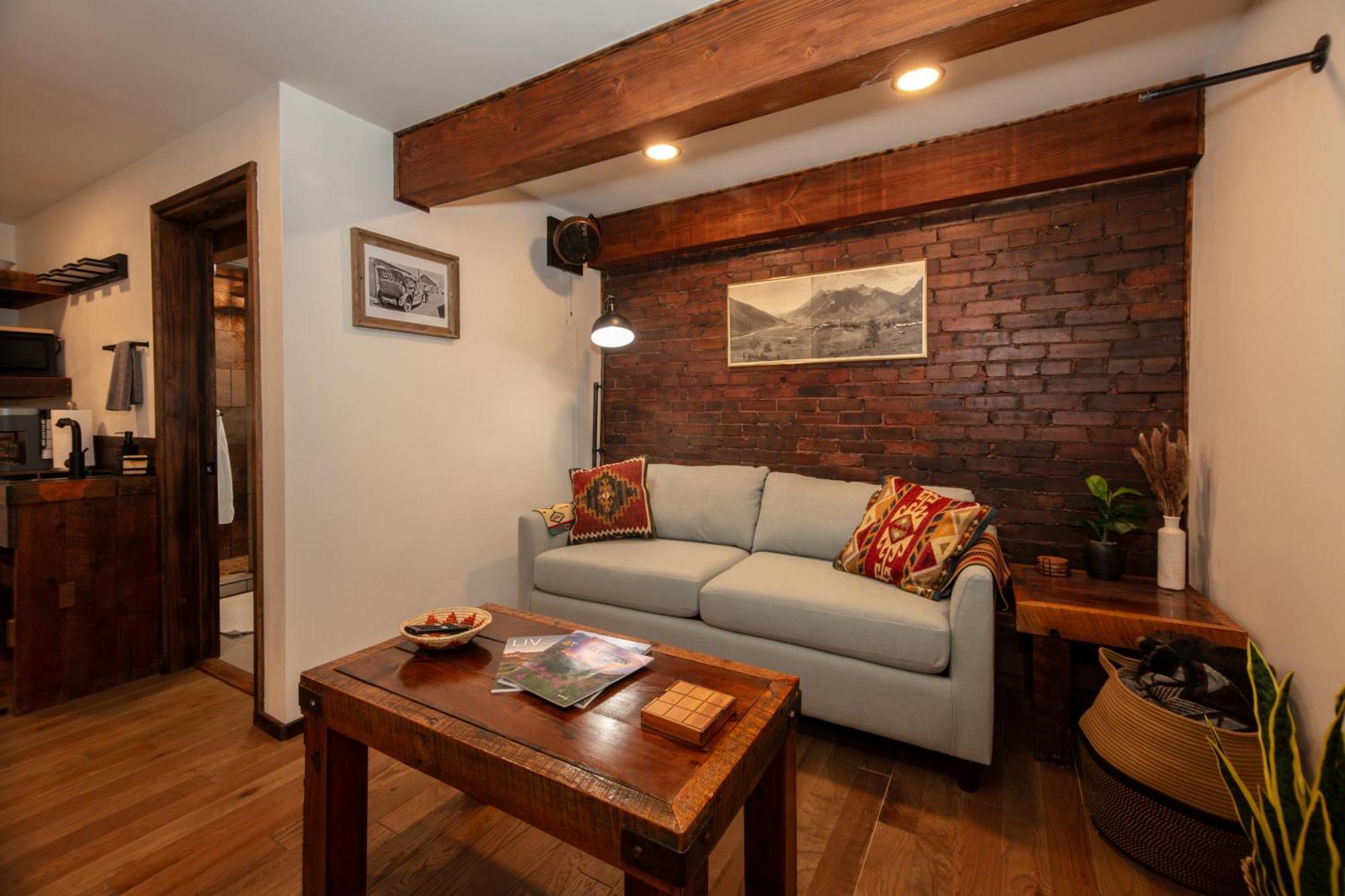 The Frenchman Suites Silverton Ngoại thất bức ảnh