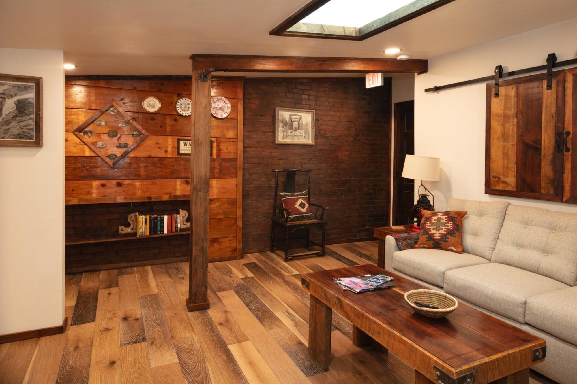 The Frenchman Suites Silverton Ngoại thất bức ảnh