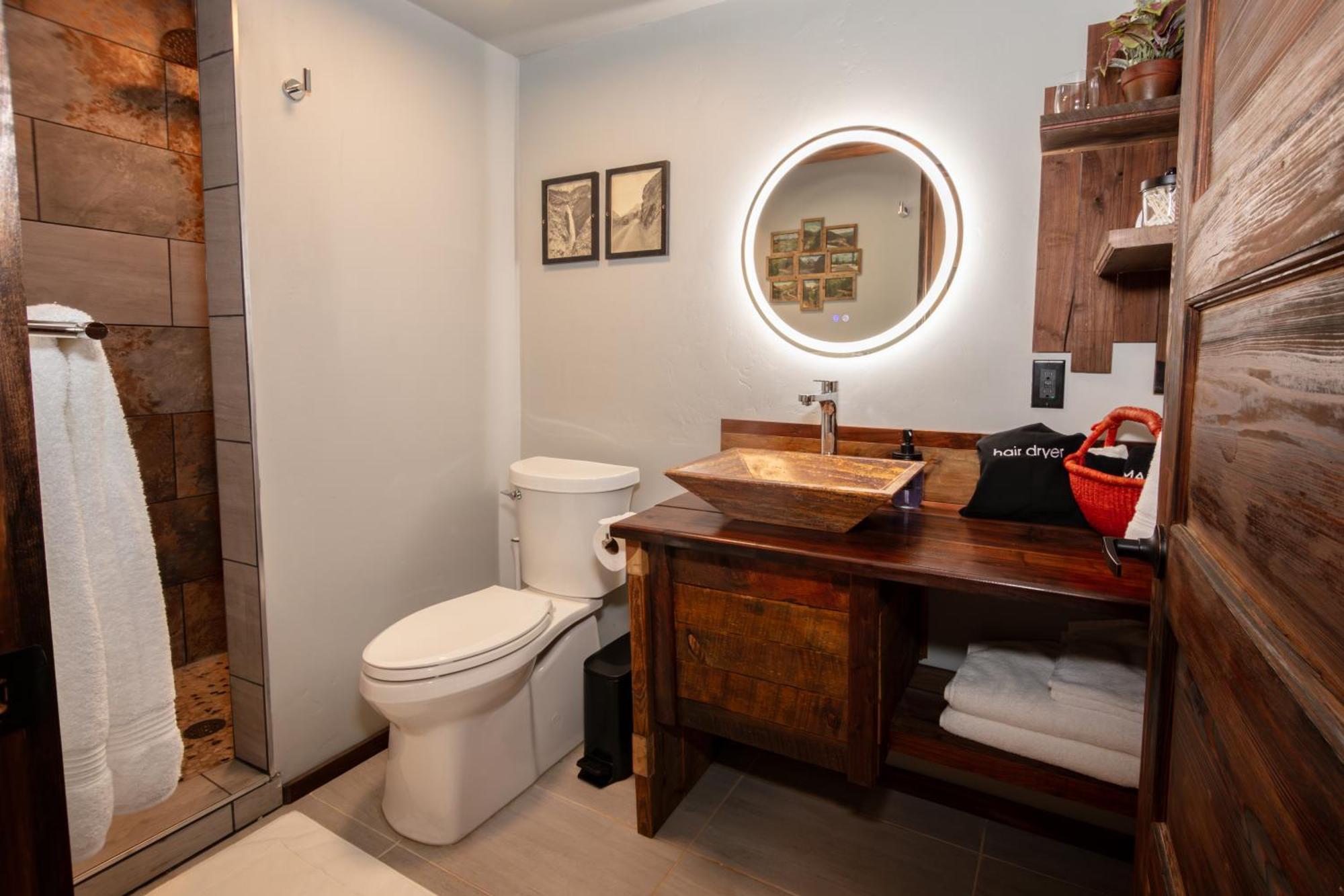 The Frenchman Suites Silverton Ngoại thất bức ảnh