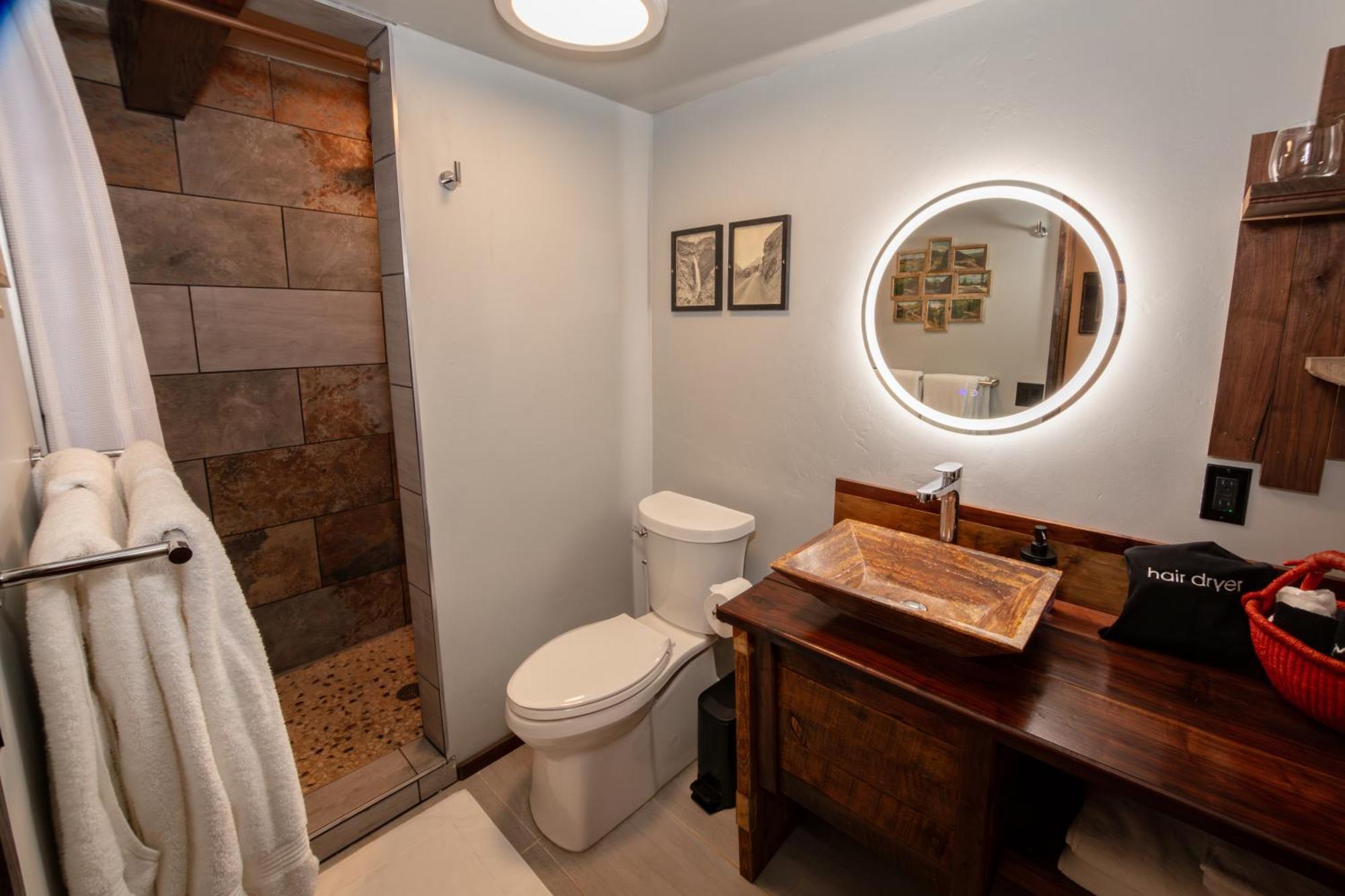 The Frenchman Suites Silverton Ngoại thất bức ảnh